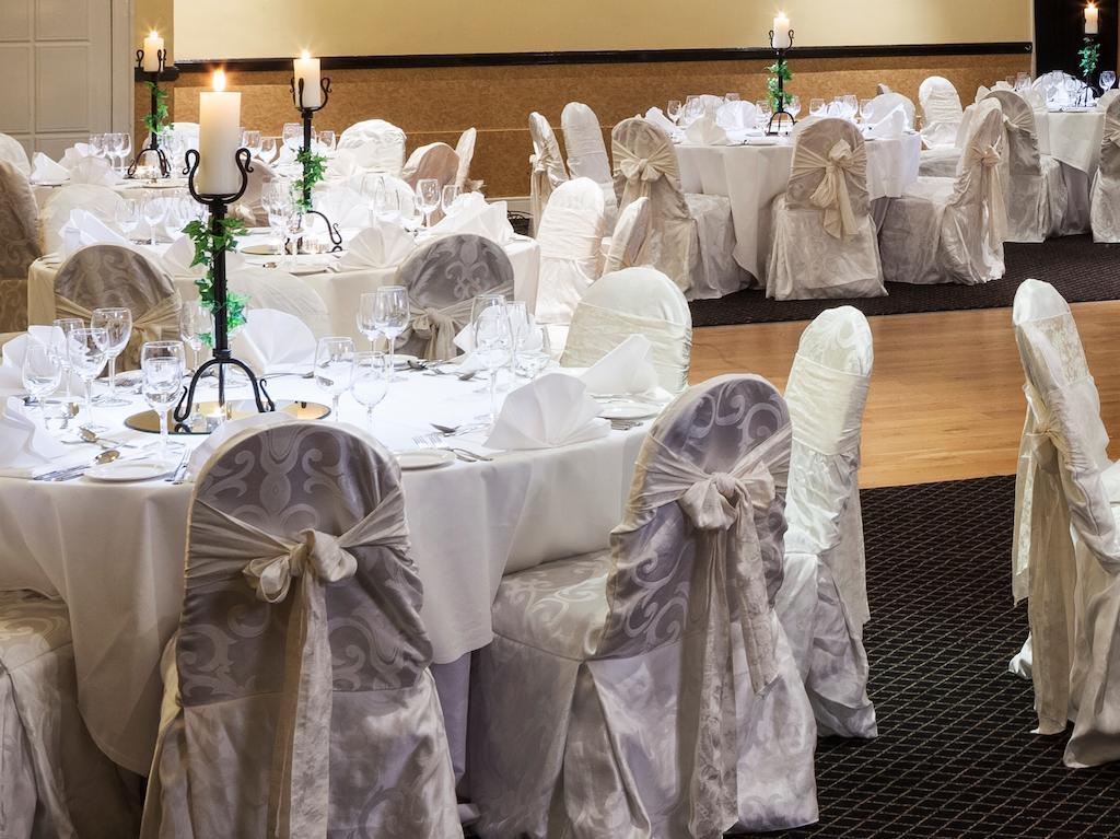 Park Inn By Radisson Shannon Airport Экстерьер фото