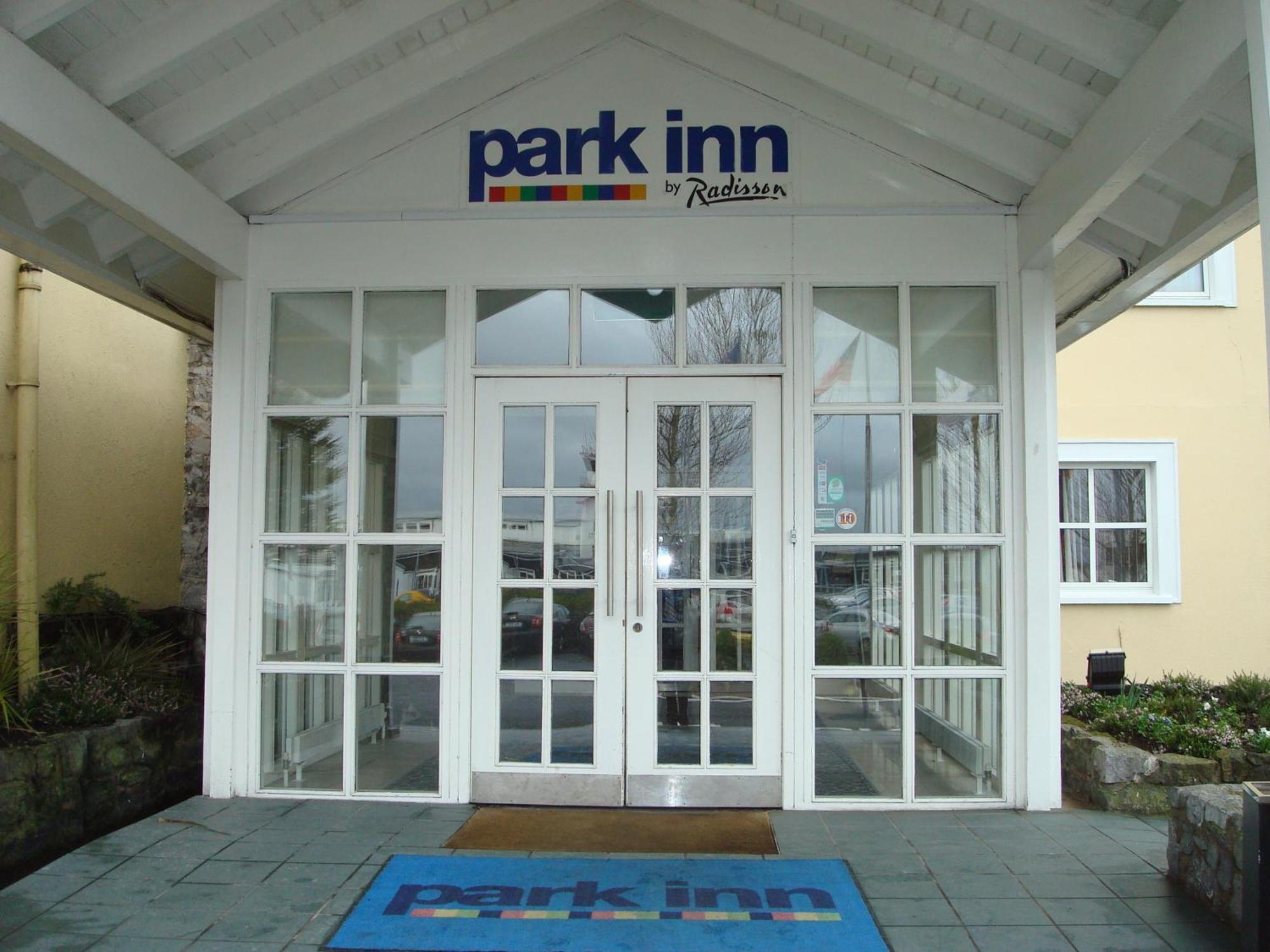 Park Inn By Radisson Shannon Airport Экстерьер фото