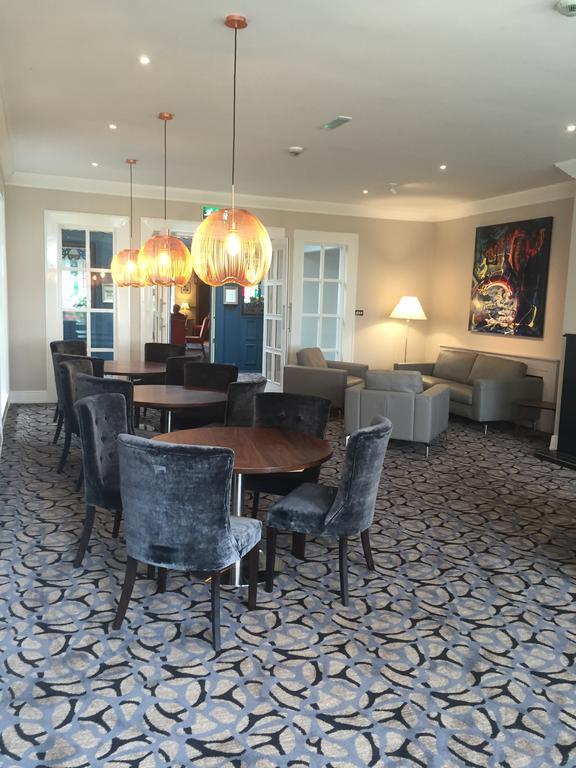 Park Inn By Radisson Shannon Airport Экстерьер фото