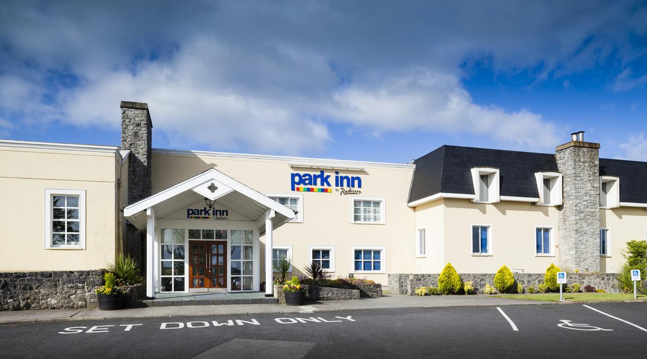 Park Inn By Radisson Shannon Airport Экстерьер фото