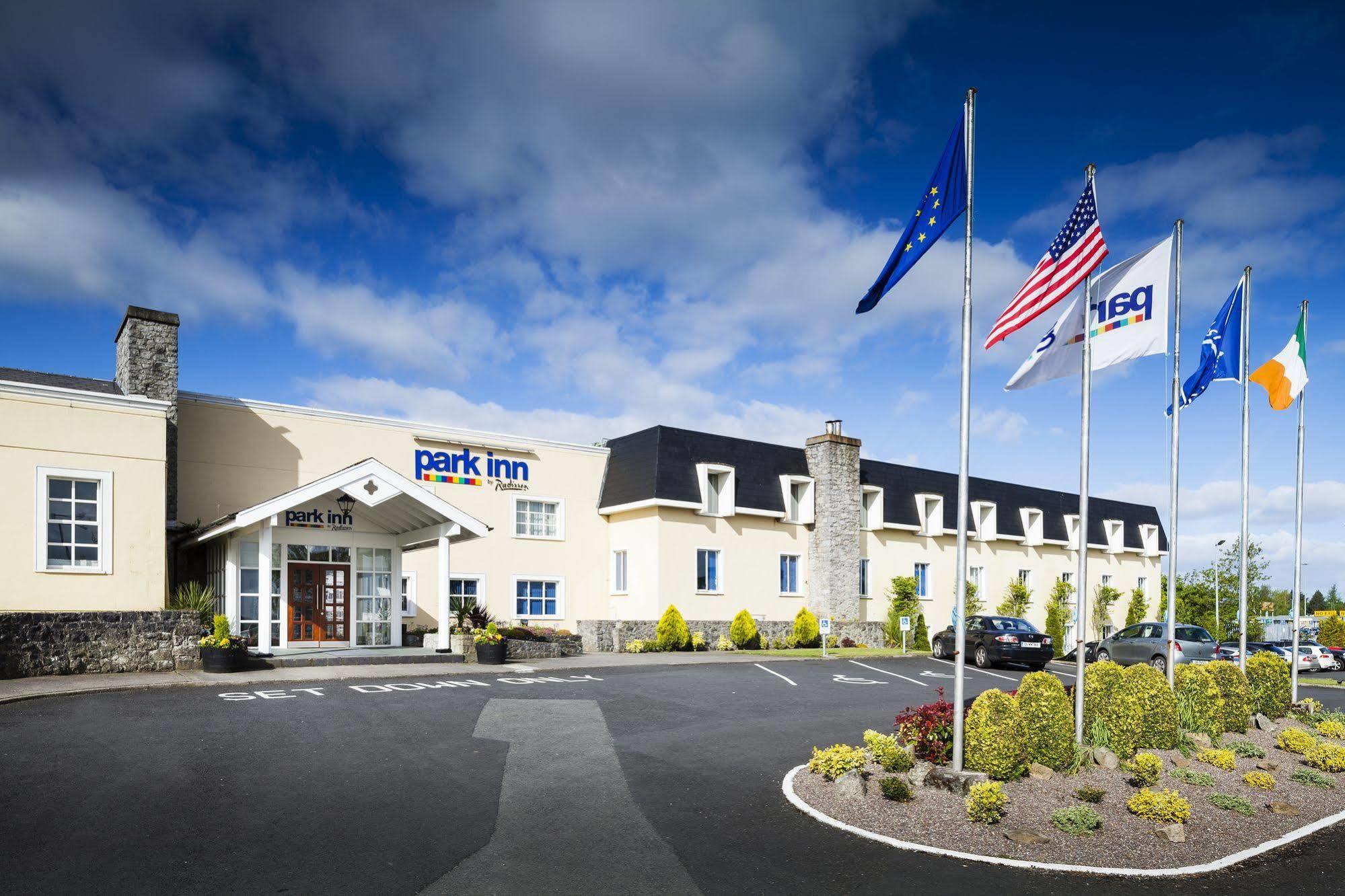 Park Inn By Radisson Shannon Airport Экстерьер фото