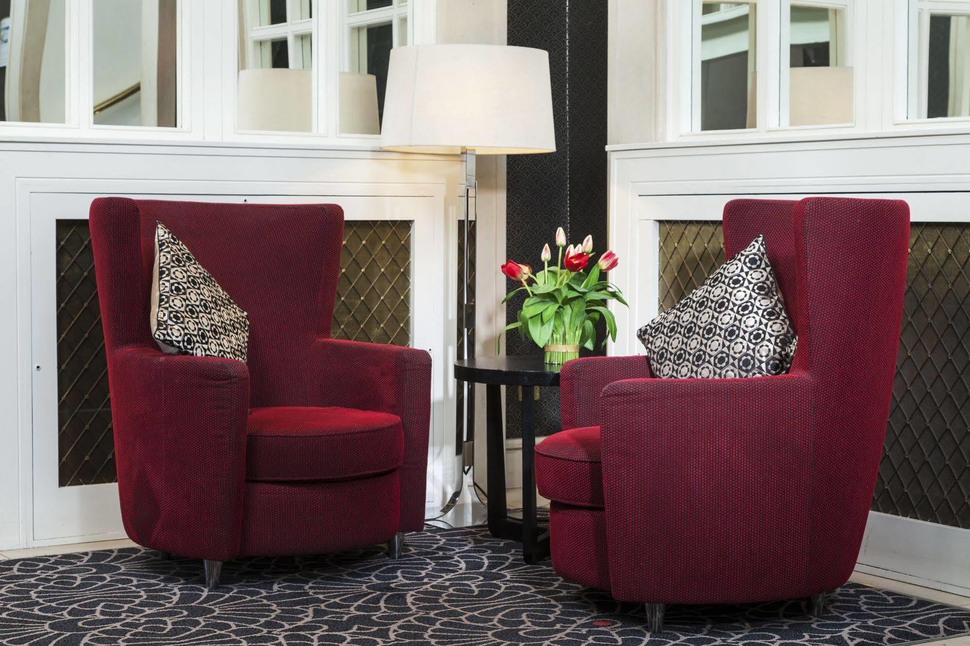 Park Inn By Radisson Shannon Airport Экстерьер фото
