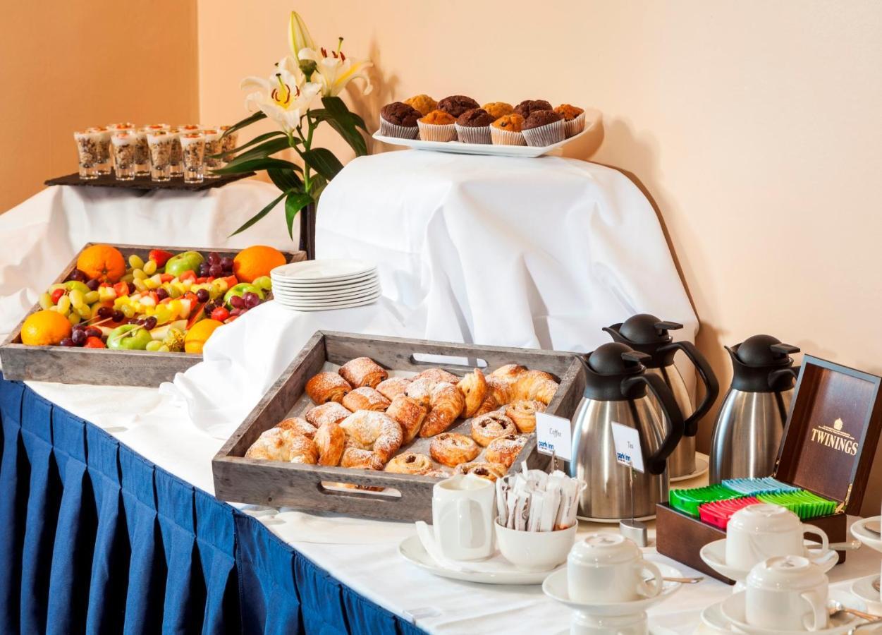 Park Inn By Radisson Shannon Airport Экстерьер фото