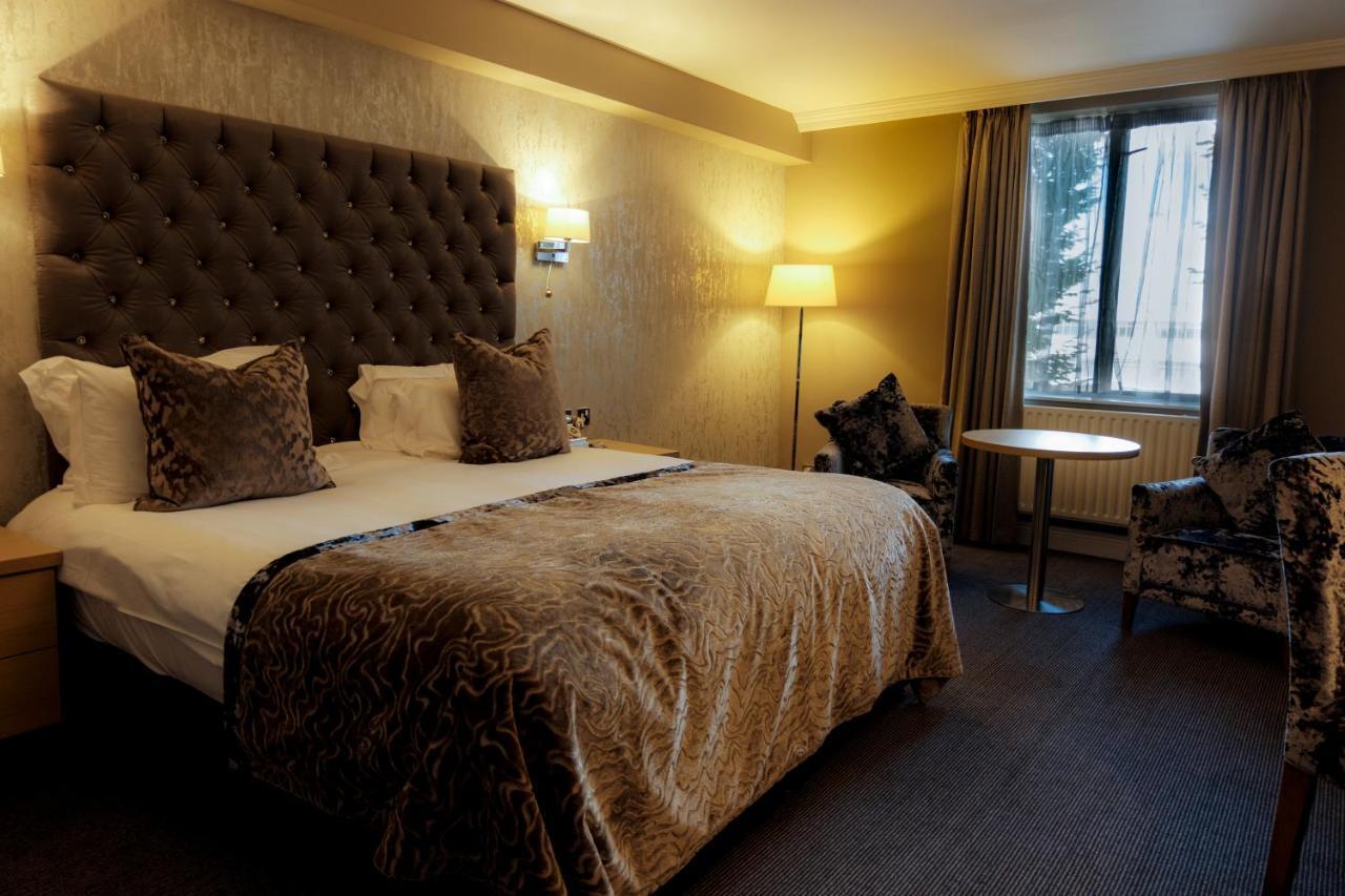 Park Inn By Radisson Shannon Airport Экстерьер фото